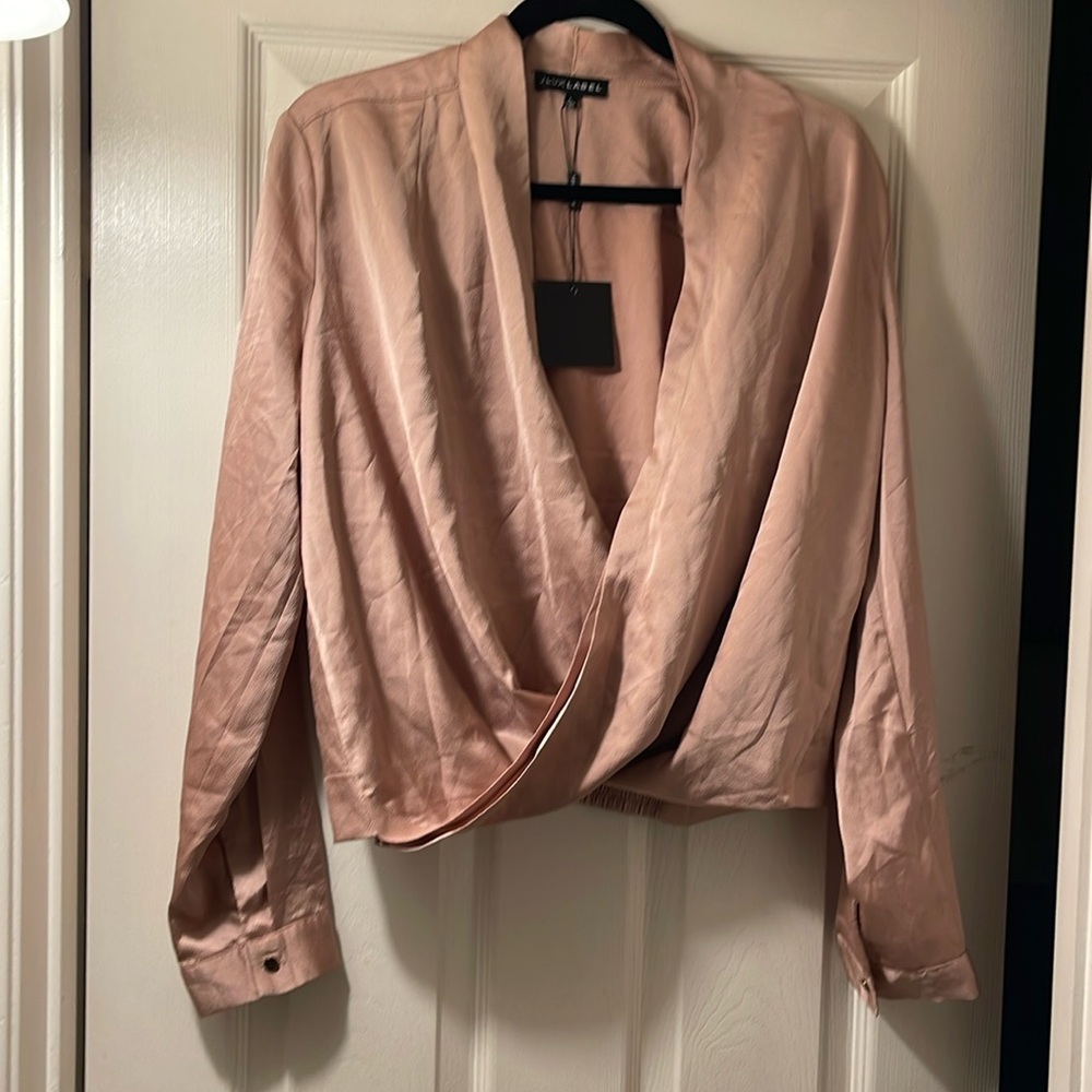 NWT Women’s J Lux Label 2 Piece Suit Size Large
